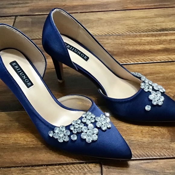 ERIJUNOR Satin Rhinestone Pumps~Navy~Size 6.5 - Picture 4 of 11